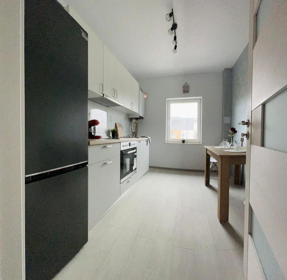 Amurresidence 51 Sauna Barbeque Parking Iasi Bagian luar foto